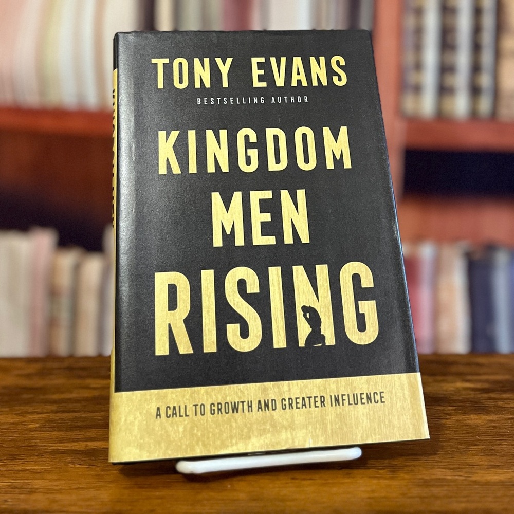 Kingdom Men Rising: A Call to Growth and Greater Influence ISBN: 9780764237058